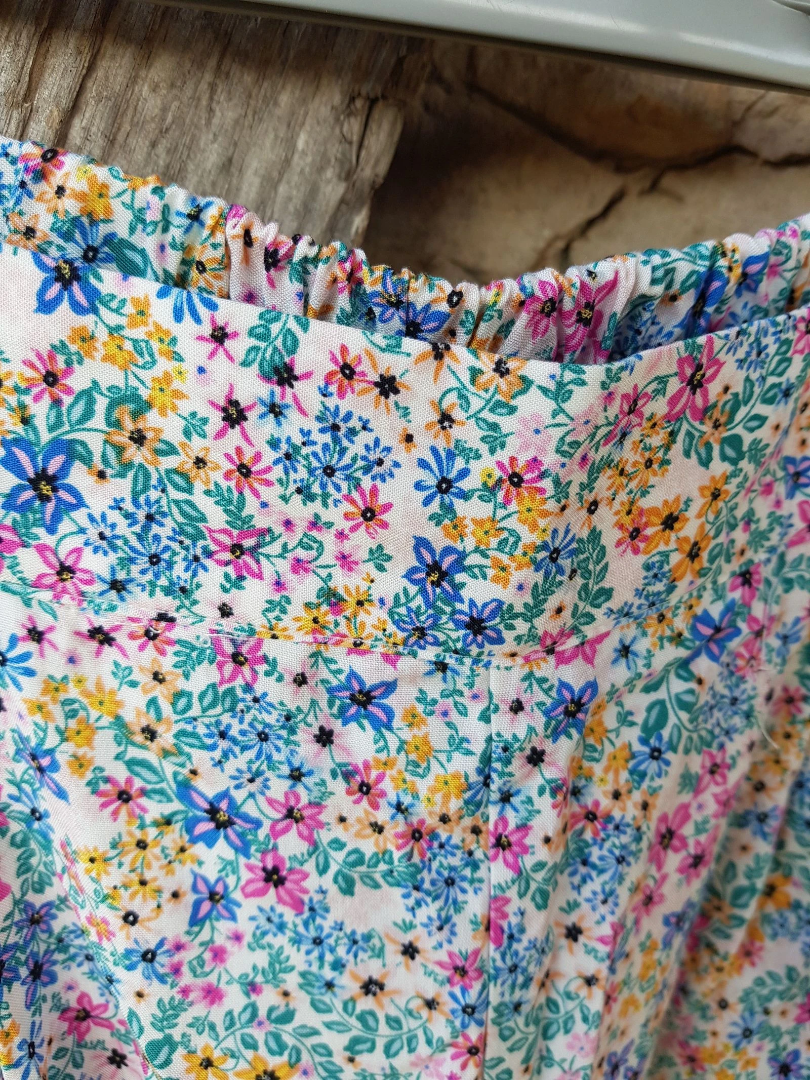 Calça larga fluida de flores cintura alta Etam – photo 7